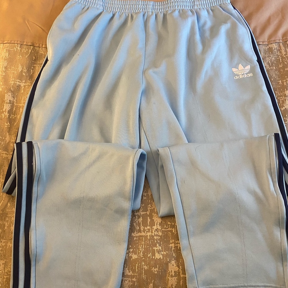Adidas sweatpants
